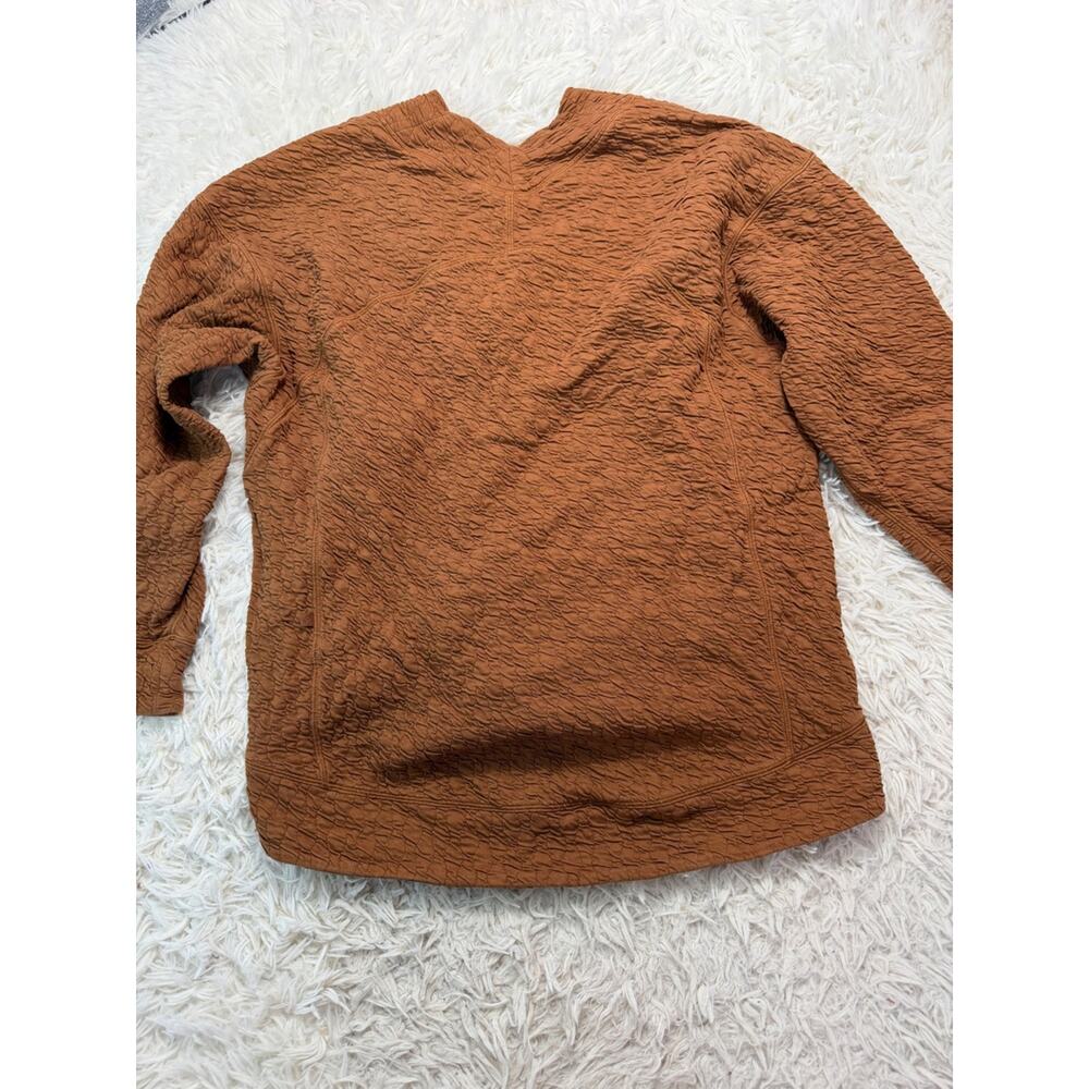 Lululemon Rippled V-Neck Pullover Copper Brown - Picture 5 of 5